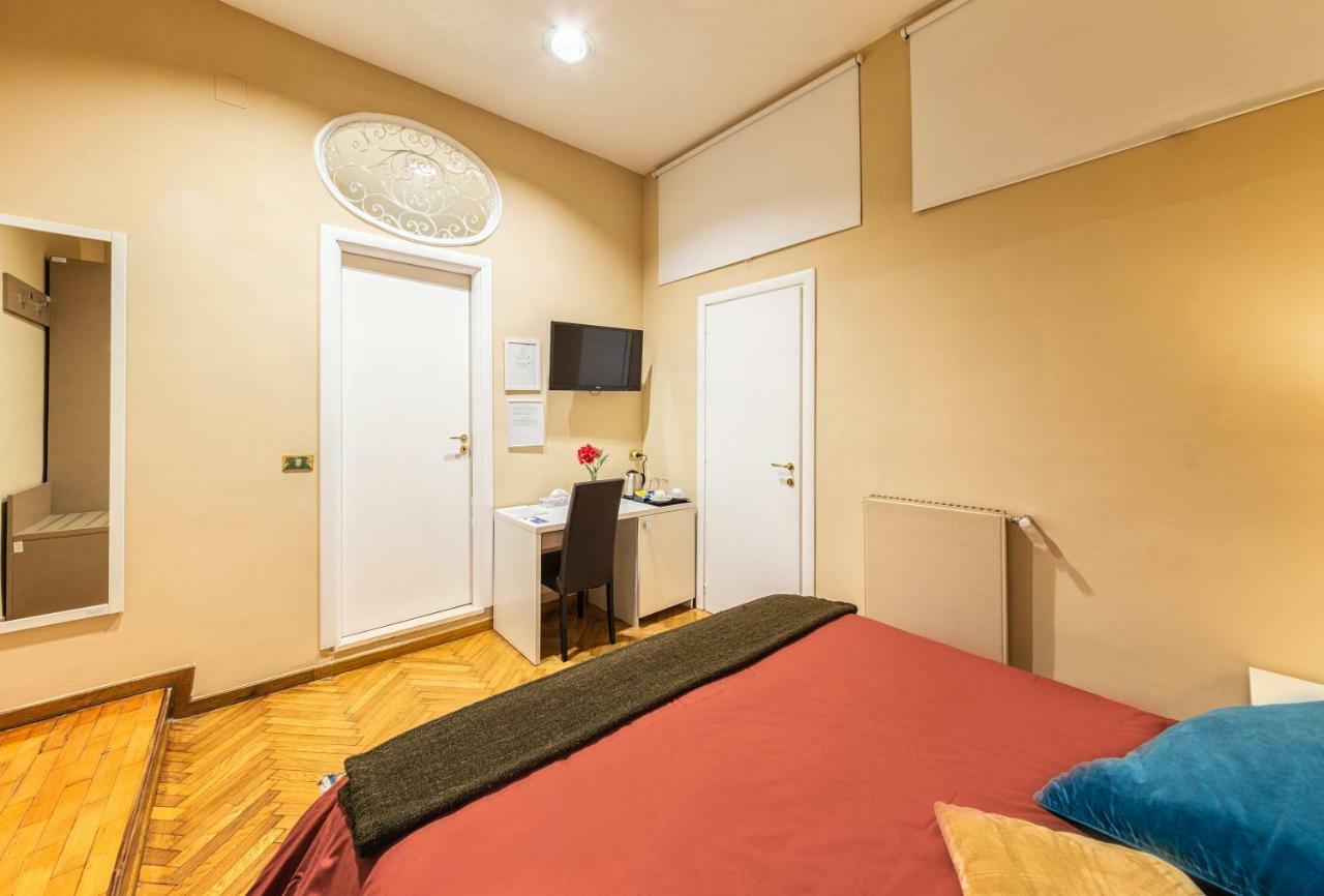 Hotel Il Ventre Di Napoli Esterno foto