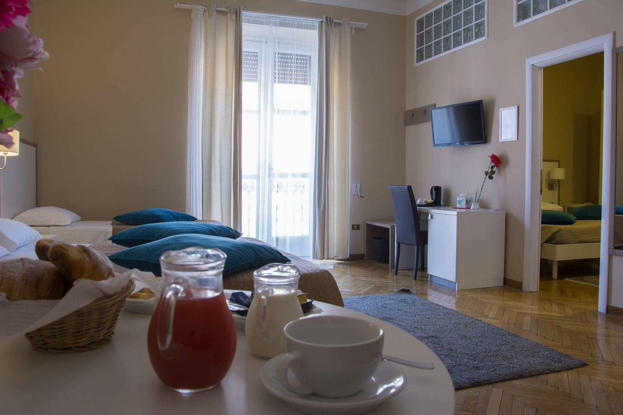 Hotel Il Ventre Di Napoli Esterno foto
