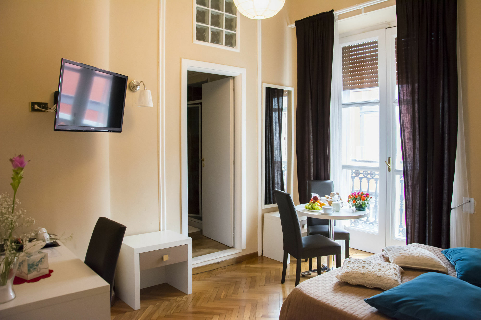 Hotel Il Ventre Di Napoli Esterno foto